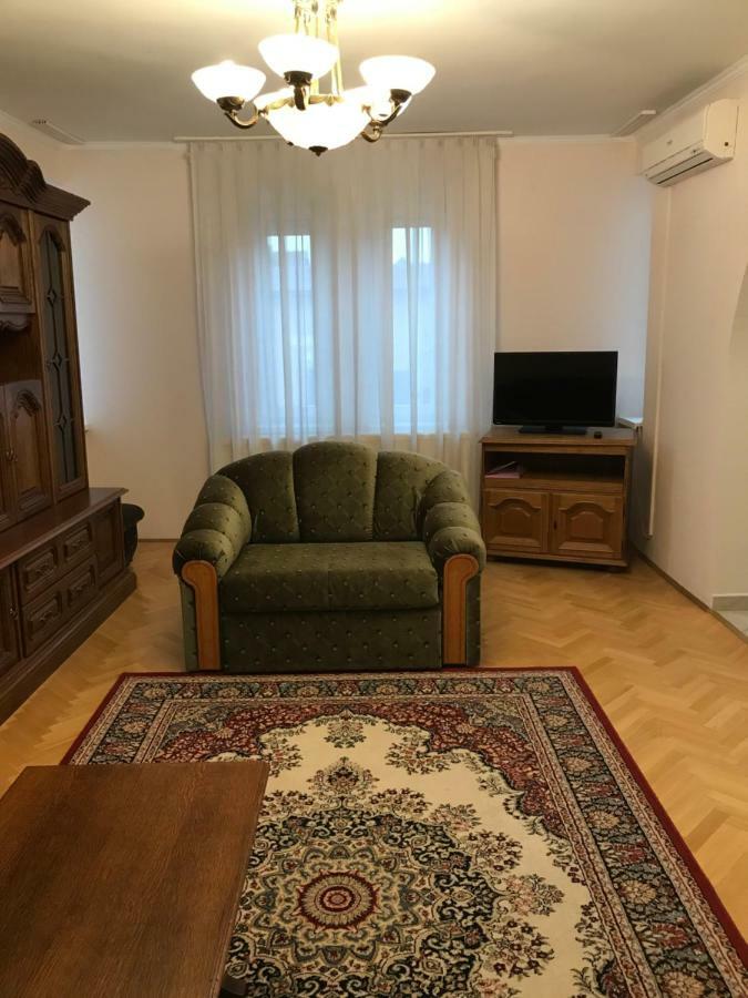 Gabor Pal 1 Apartman 2 Szoba Dunafoldvar 외부 사진